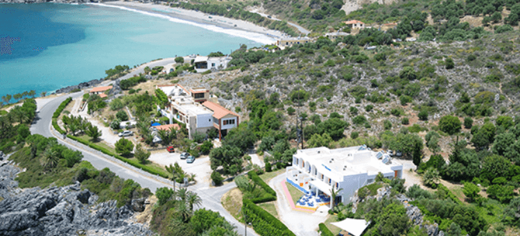 Hotel Phoenix mit Blick auf den Strand und die Umgebung